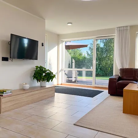 Holiday home Iirise